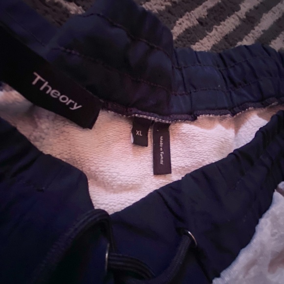 Men’s Theory jogger sweatpants - Picture 3 of 5